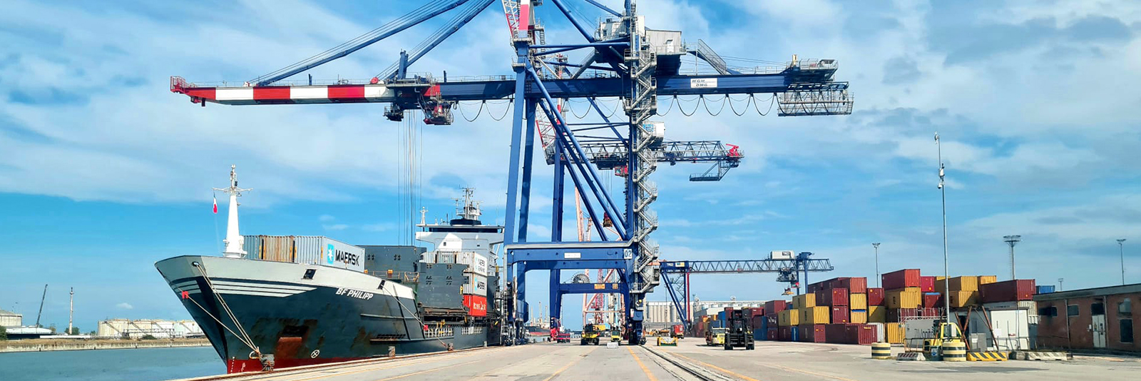 Visit to the port terminal of Ravenna